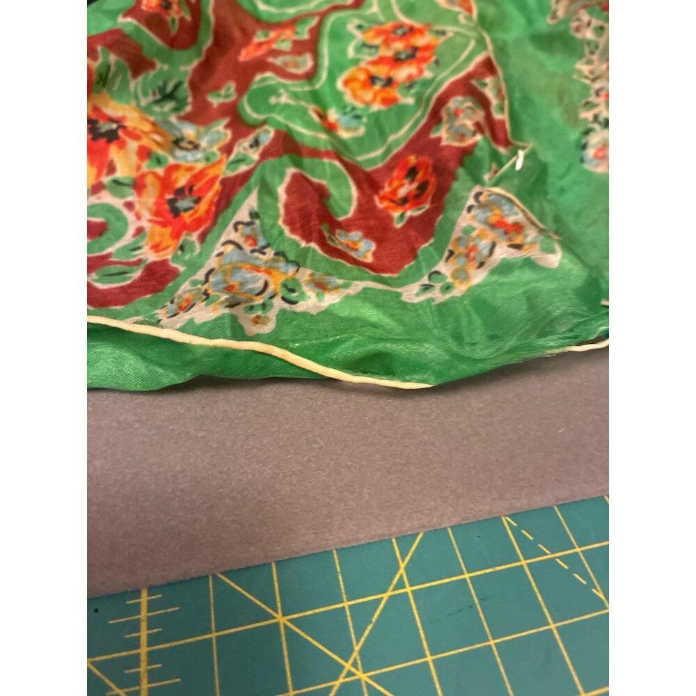 VTG silk scarf Asian Art Museum San Francisco floral pattern READ - Picture 8 of 11